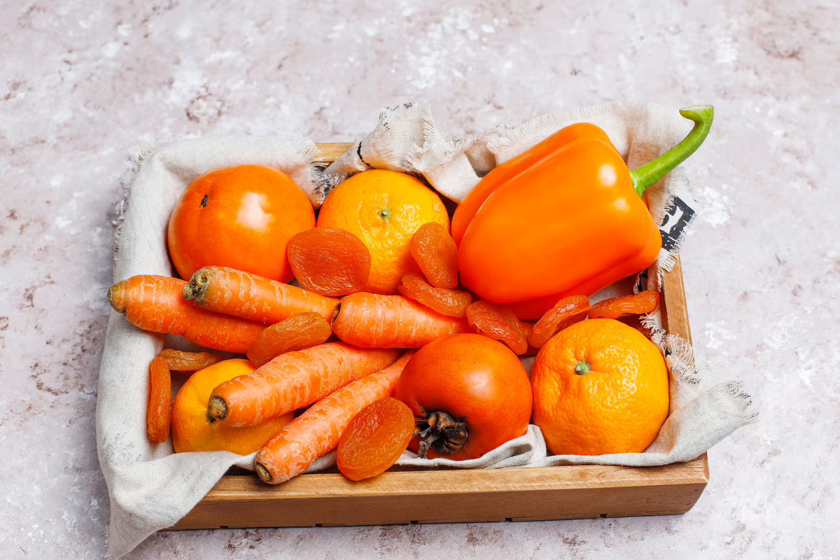 Оранжевые фрукты и овощи. Весенние оранжевые фрукты. Оранжевые витаминки плоские. Апельсин морковь.