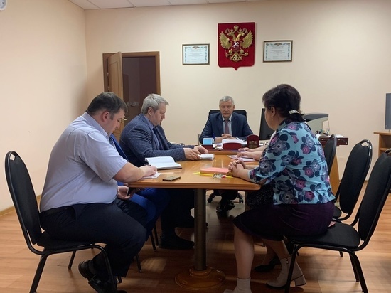 Мэр Черногорска уволил сотрудника, который отправил соболезнование матери живого бойца