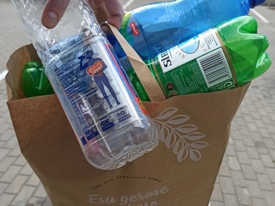 «Известия»: Минпромторг предложил запретить импорт товаров из пластика в Россию