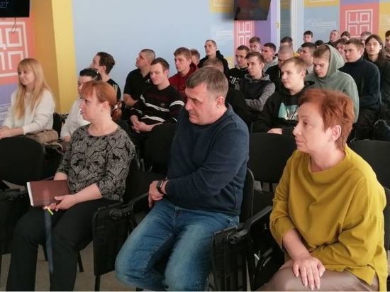 В Орловской области больше 100 человек направили на бесплатное обучение