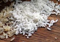 «Коммерсантъ», со ссылкой на собственные источники, сообщил, что к росту цен на рис от 10% до 30% могут привести проблемы с урожаем, которые в прошлом году произошли в Краснодарском крае