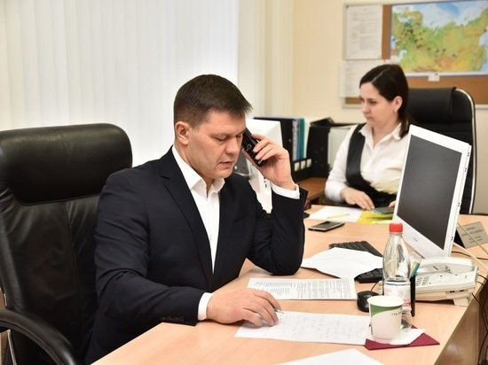 14 вопросов задали вологодские предприниматели Сергею Воропанову в рамках горячей линии