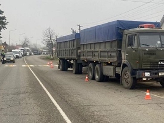 В Абинском районе под колёсами большегруза погиб пешеход
