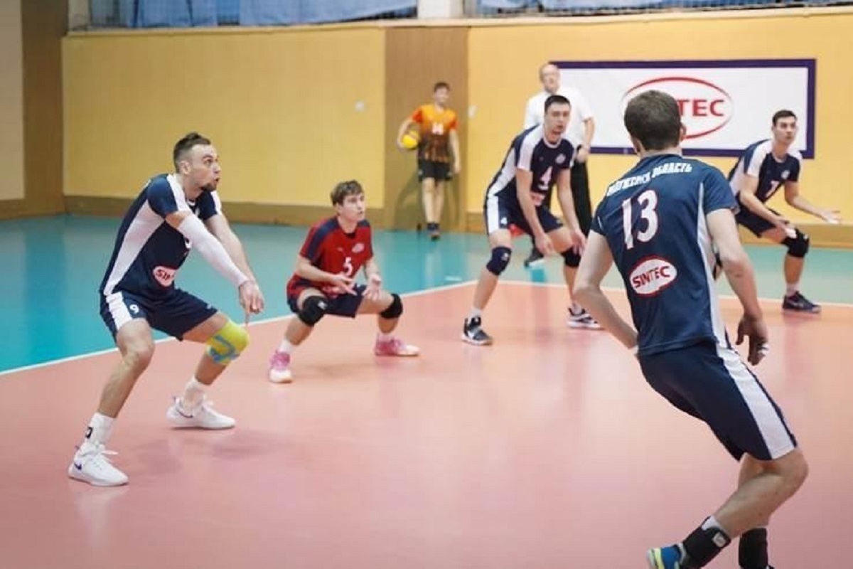 Kaluga volleyball players reached the final of the championship of Russia