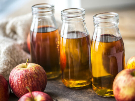 Ученые назвали полезные свойства яблочного уксуса