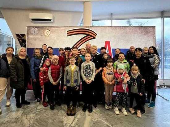 Жители ЛНР отправились в "звездный круиз" по Кисловодску