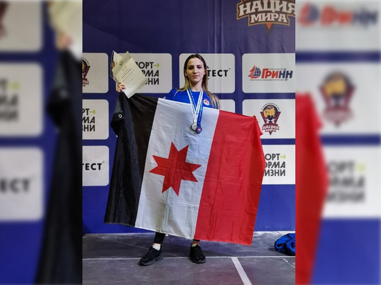 Спортсменка из Удмуртии стала второй на Всероссийском чемпионате по армреслингу