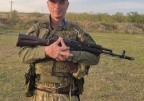 Среди них — Владимир Немчинов, атаман Екатеринодарского округа Общероссийской общественной организации по развитию казачества «Союз казаков — воинов России и зарубежья»