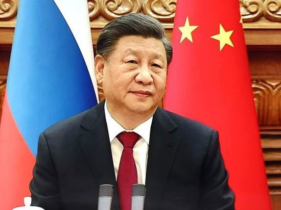 Ушаков счел маловероятным разговор председателя КНР с Зеленским в ближайшие дни