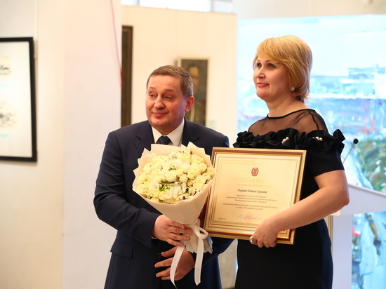 Волгоградские деятели культуры получили награды от губернатора