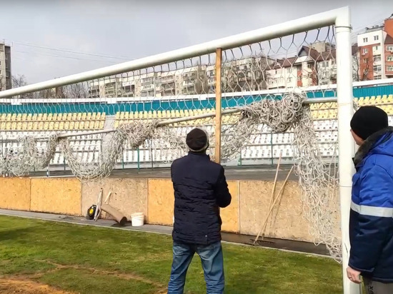Стадион липецкого «Металлурга» готовят к возобновлению сезона