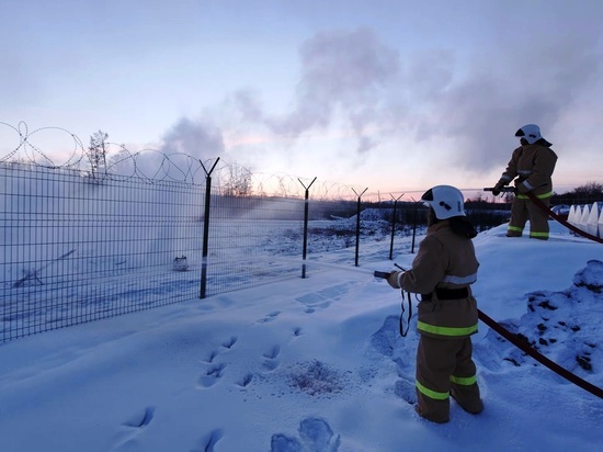 Пожарная команда военных потушила условное возгорание в Бурятии