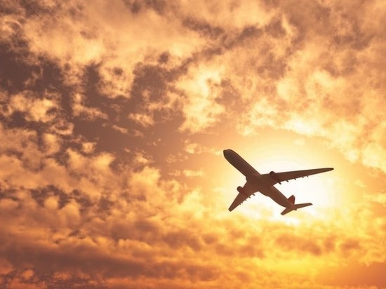 Самолет Новосибирск-Южно-Сахалинск не смог сесть в аэропорту назначения