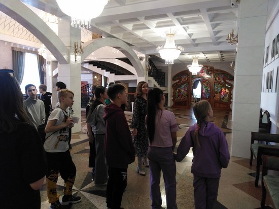 Детям в Улан-Удэ организовали экскурсию по теме воссоединения Крыма с Россией