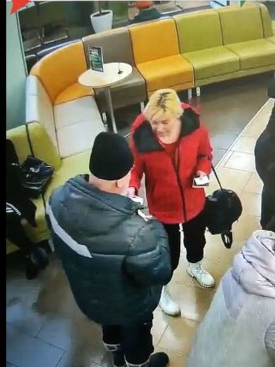 Полиция Ангарска ищет женщину, причастную к краже денег
