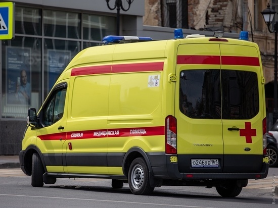 На Западном в Ростове 12-летний ребенок попал под колеса авто