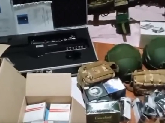 Ямальским бойцам на фронт доставили 20 тонн гуманитарки и УАЗ из Пуровского района