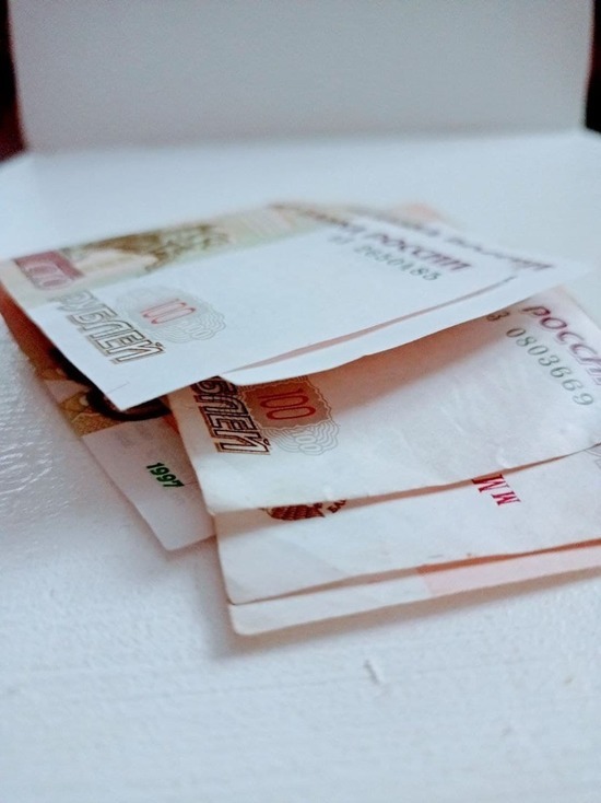 Организации задолжали саратовцам более 13 миллионов рублей