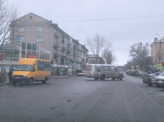 Почти три сотни транспортных средств появилось в ДНР благодаря помощи других регионов