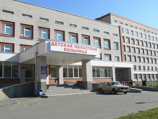 В 2022 году Псковская детская областная больница получила стоматологическую установку
