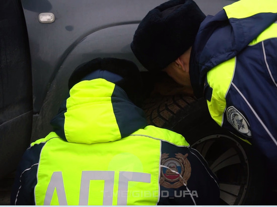 Уфимские полицейские задержали скрывающегося водителя с поддельными документами