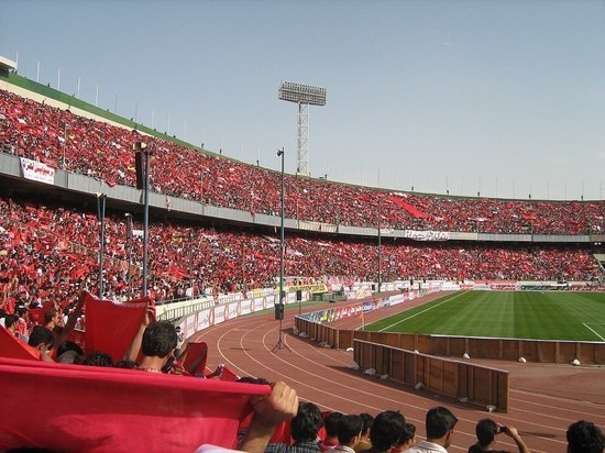 На стадионе в Тегеране, где будет играть российская сборная, протекает крыша