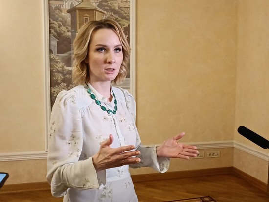 Мария Львова-Белова в Екатеринбурге опровергла обвинения, касающиеся вывоза детей из Украины