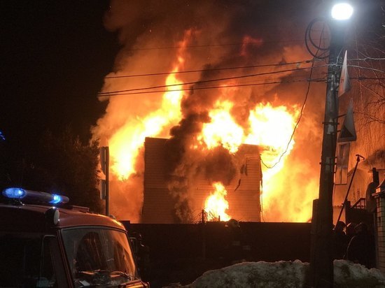 22 марта в Нижнем Новгороде вблизи площади Сенной был локализован крупный пожар