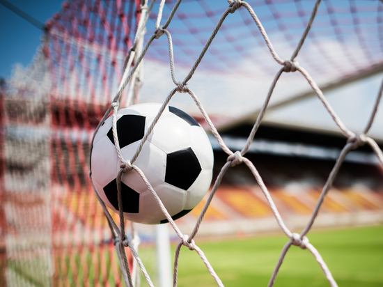 Тамбовский футбольный клуб требует через суд 8 миллионов рублей