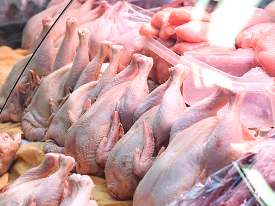 Более двух тонн просроченного куриного мяса обнаружили в Билибино