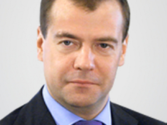 Медведев: США стремятся причинить максимальный вред России