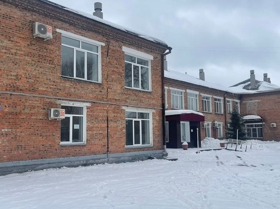 В Омске бывшее здание соцзащиты бесплатно передали гимназии № 85