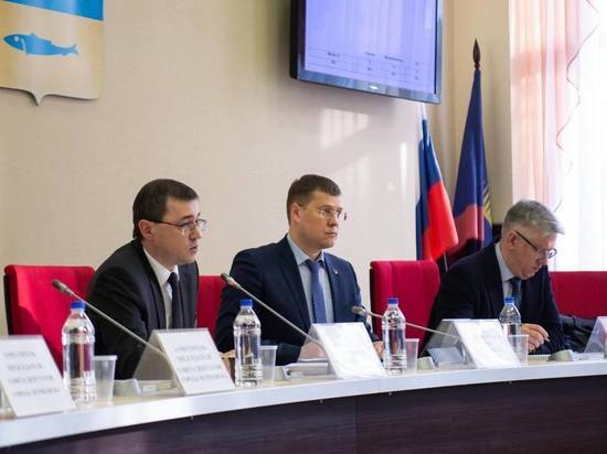 Корректировки в бюджете Мурманска на 2023 год обсудили на заседании депутатов