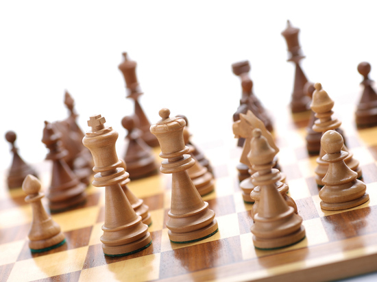 «Новая жизнь российских шахмат после перехода из Европы в Азию»