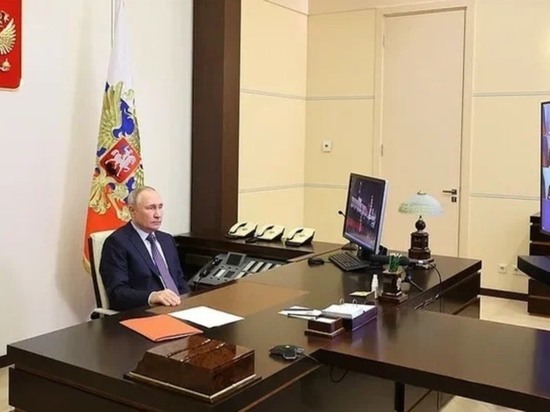 Президент РФ Владимир Путин поблагодарил семью погибшего в СВО омича