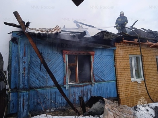 В Гусь-Хрустальном тушили пожар в частном доме