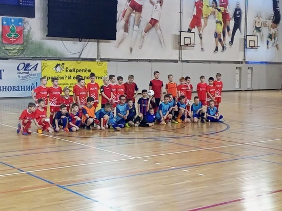 Футболисты из Серпухова приняли участие в товарищеских играх