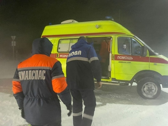 В Тазовском районе больше 20 человек оказались ночью в снежном плену