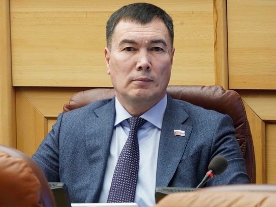 Губернатор Приангарья Игорь Кобзев прокомментировал переход депутата Евгения Сарсенбаева в правительство области