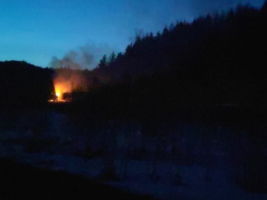 В МЧС озвучили подробности столкновения пассажирского поезда с грузовиком на Сахалине