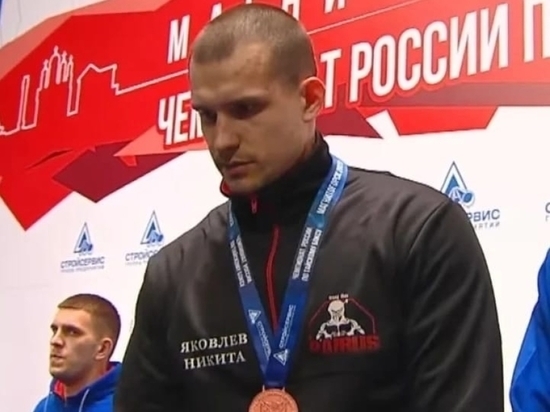 Забайкалец взял бронзу на Чемпионате России по тайскому боксу в Магнитогорске