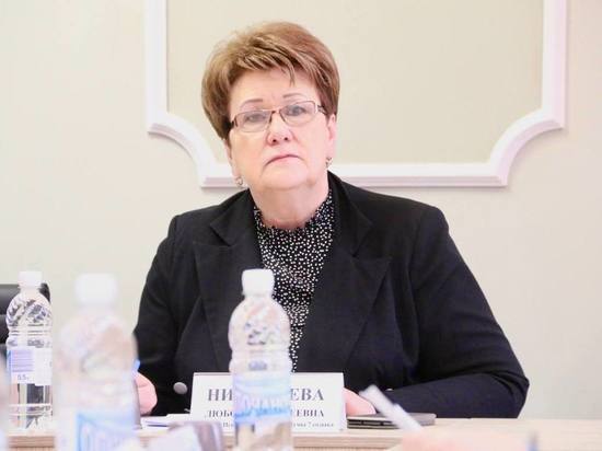 Сотрудников Псковской городской Думы наградят за многолетний труд