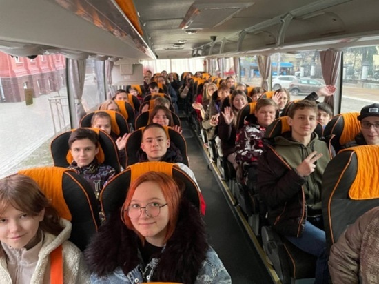 Белгородские школьники отправились в бесплатные путешествия по региону
