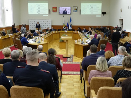 Новгородских студентов будут мотивировать повышением стипендии до 10 тысяч рублей