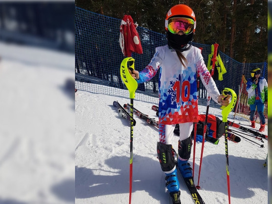Спортсменка из Удмуртии взяла "золото" на Первенстве России по горным лыжам