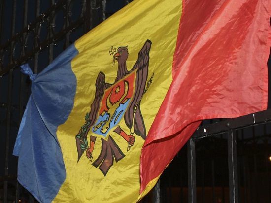 Румынский сенатор покусилась на целостность Украины и попала на «Миротворец»