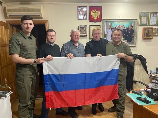 Новосибирский депутат Госдумы Иванинский отвез в зону СВО лекарства и мед