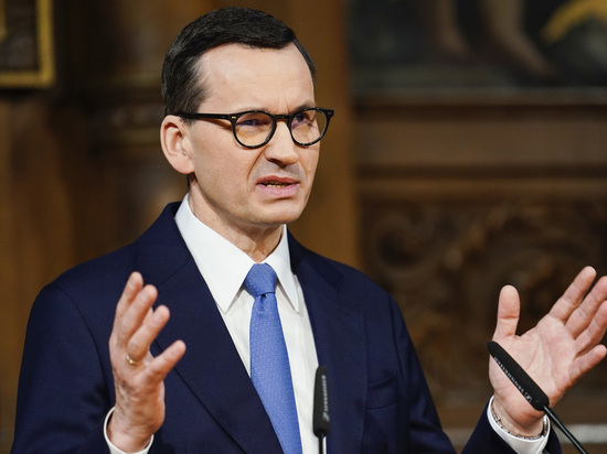 Моравецкий: Польша намерена значительно увеличить производство боеприпасов для Украины