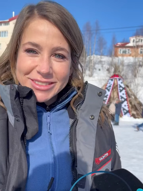 Известная телеведущая Юлия Барановская прилетела в Салехард на День оленевода