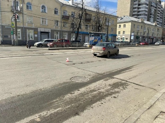 Подростка на электросамокате сбили в Екатеринбурге